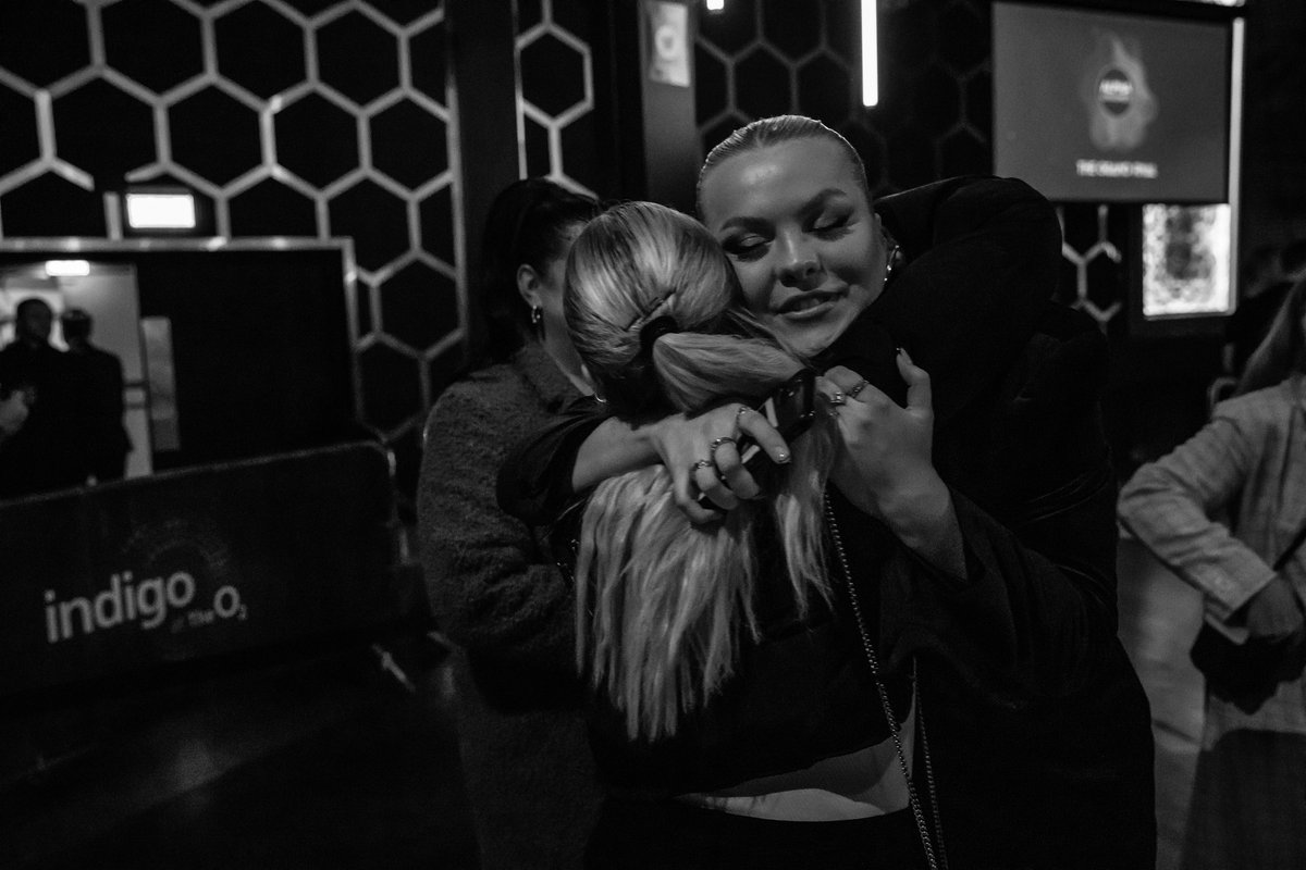 alpha_unsigned's tweet photo. Well there you have it! We are thrilled to announce the winner of Alpha Unsigned 2022 as @LoisMorganGay  and winning a £100,000 record deal with @Alpha_MusicRec. Congratulations to everyone that made it through to the Grand Final! https://t.co/o0NVLs4Fho