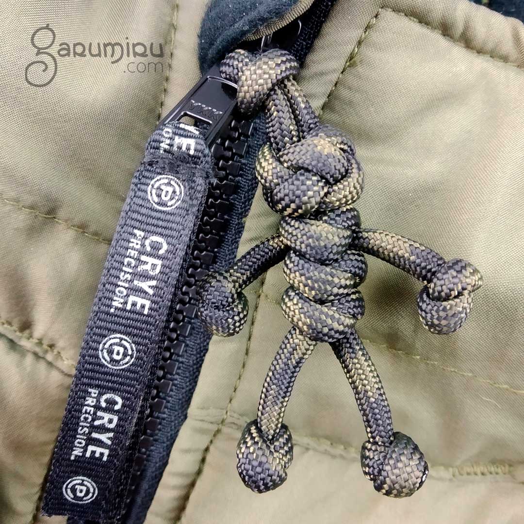 Garumiru's tweet photo. Con este tirador de paracord puedes ser táctico y divertido a la vez, úsalo para mejorar el agarre de tus cremalleras o complementos con estilazo.😉
#paracord550 #paracordgear #airsoft #airsoftgear #militaria  #camping #hechoamano #edc #táctico #escalada #survivalismo #prepers https://t.co/kA1GaNCFl9