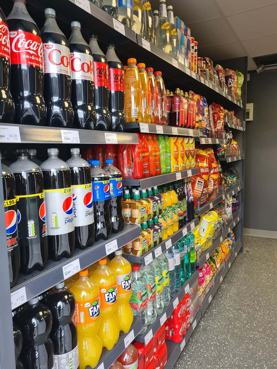 Fantastic to see this neat store opening in St Austell this weekend, making it number three for <a href="/phoenixstores/">Phoenix Stores</a> Gary Batten. Lots more to come here so one to watch 👀. Great work <a href="/freshmannisa528/">Savvy528</a> <a href="/Nisahomecounty/">CoOp Wholesale/Nisa RDM</a> <a href="/NisaSDMSWest/">Mike Collins</a> 
#MondayMotivation