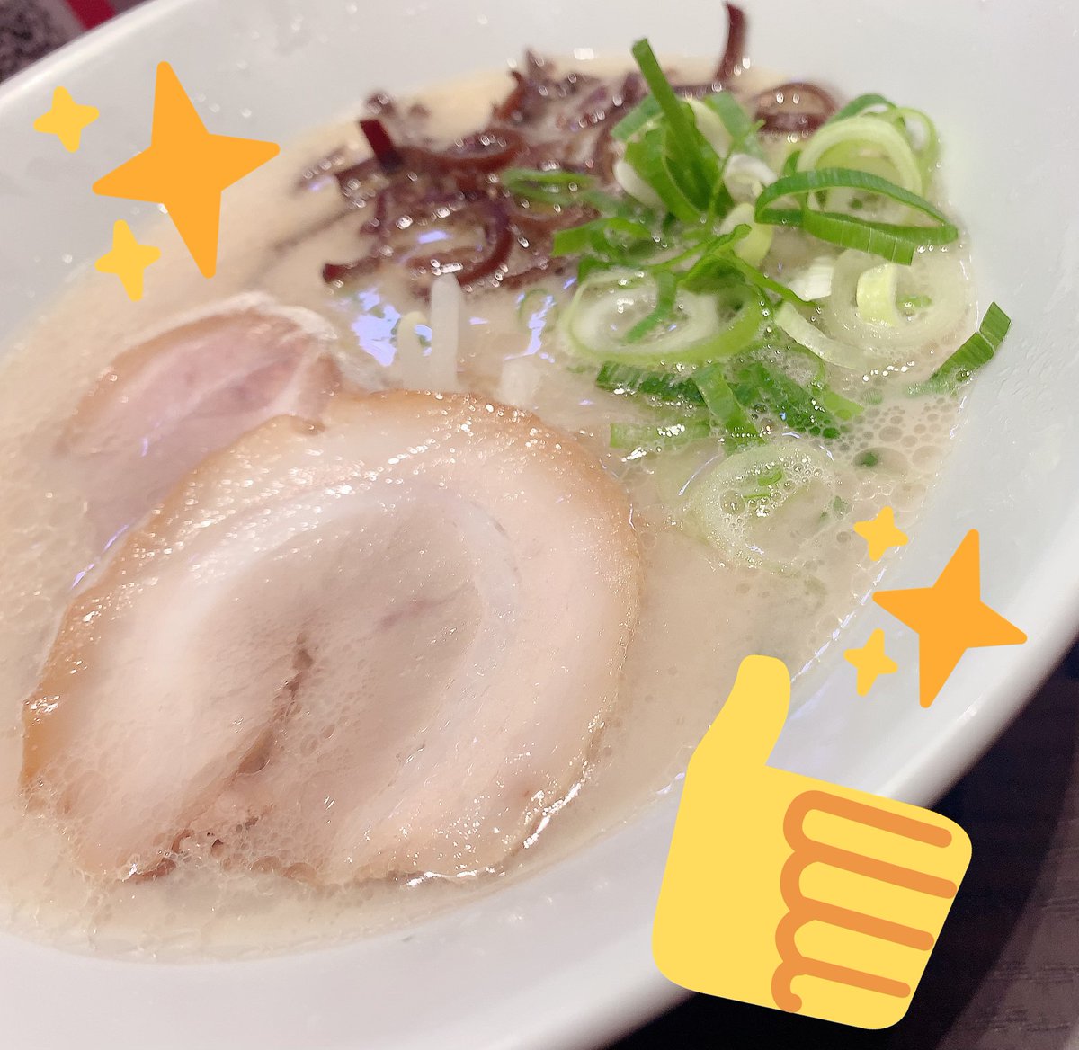 hakochan__'s tweet photo. @はこちゃーん 元気ー？りかは新年度早々メンブレ(死語)してラーメンたべてますよー https://t.co/50dvtN941m