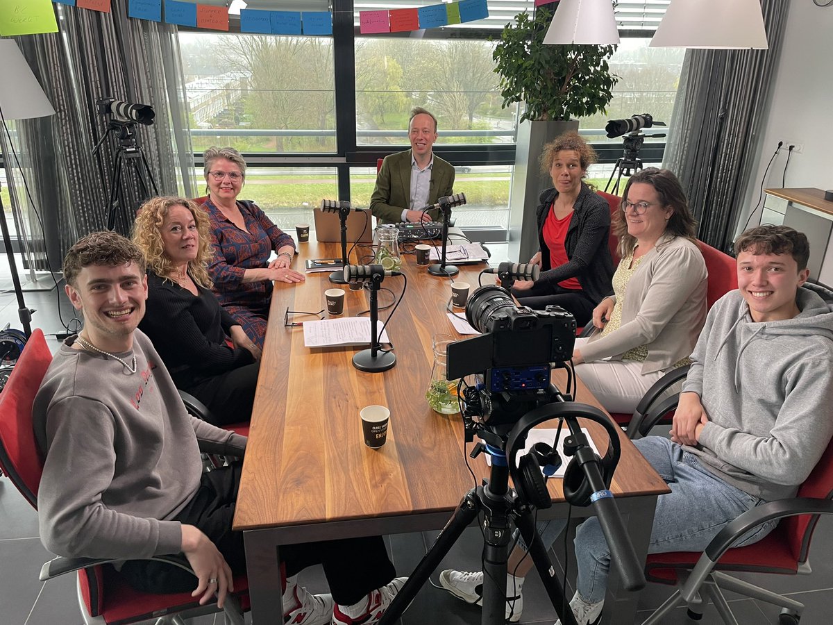 Super leuke ochtend. Met studenten en docenten in gesprek over excellent onderwijs. Dit keer praten we over regels, protocollen en afspraken rondom stagelopen en leren in het werk. Tjipcast.nl <a href="/MetisOnderwijs/">Metis Onderwijsadvies</a>