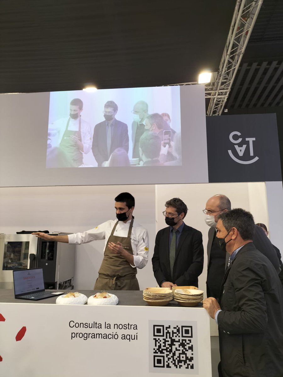 Euroregion's tweet photo. Avui @AlimentariaBCN: #EPM atorgarà diploma a Millor recepta amb productes #DOP #IGP #euroregio. Qui guanyarà? Excel·lència assegurada amb #EPMpartner projecte Xarxa d'Aliments de Qualitat dins #FSCOVID
@BIOIB_Cluster @prodeCAT @QualivoresOc @exteriorscat @ExteriorsIb @Occitanie https://t.co/ckgH6Ir2Wt
