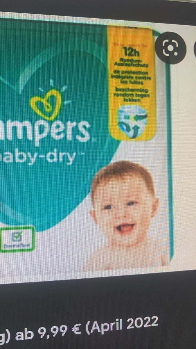 daphtastic's tweet image. Hey @REWE_Supermarkt - handelt es sich bei der aktuellen @Pampers Werbung um einen Druckfehler, einen Wasserschaden oder ist vielleicht doch ein Grafikdesigner mit besonderen Halloween-Skills am Werk gewesen? 😂