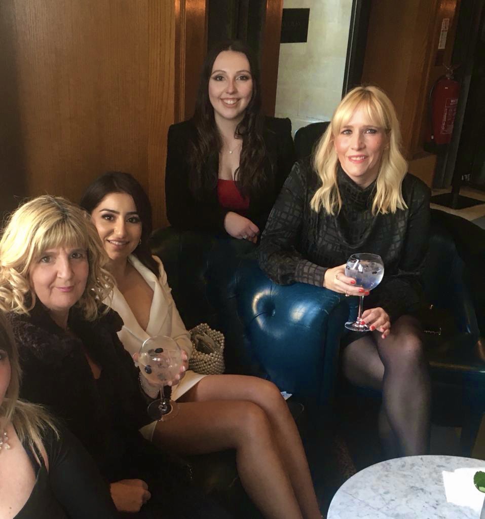 Venture Recruitment Partners (@vrpartners) on Twitter photo 🎉 Time to celebrate!🎉 A delightful evening out in #London for the <a href="/VRPartners/">Venture Recruitment Partners</a> & <a href="/ChilworthP/">ChilworthPartnership</a> teams last Thursday. Celebrating an amazing 12 months in an unusually lively #recruitment market. 🏆🏆🏆
Well done team!🥂
#business
#leadership
#recruiting 🎉 Time to celebrate!🎉 A delightful evening out in #London for the <a href="/VRPartners/">Venture Recruitment Partners</a> & <a href="/ChilworthP/">ChilworthPartnership</a> teams last Thursday. Celebrating an amazing 12 months in an unusually lively #recruitment market. 🏆🏆🏆
Well done team!🥂
#business
#leadership
#recruiting