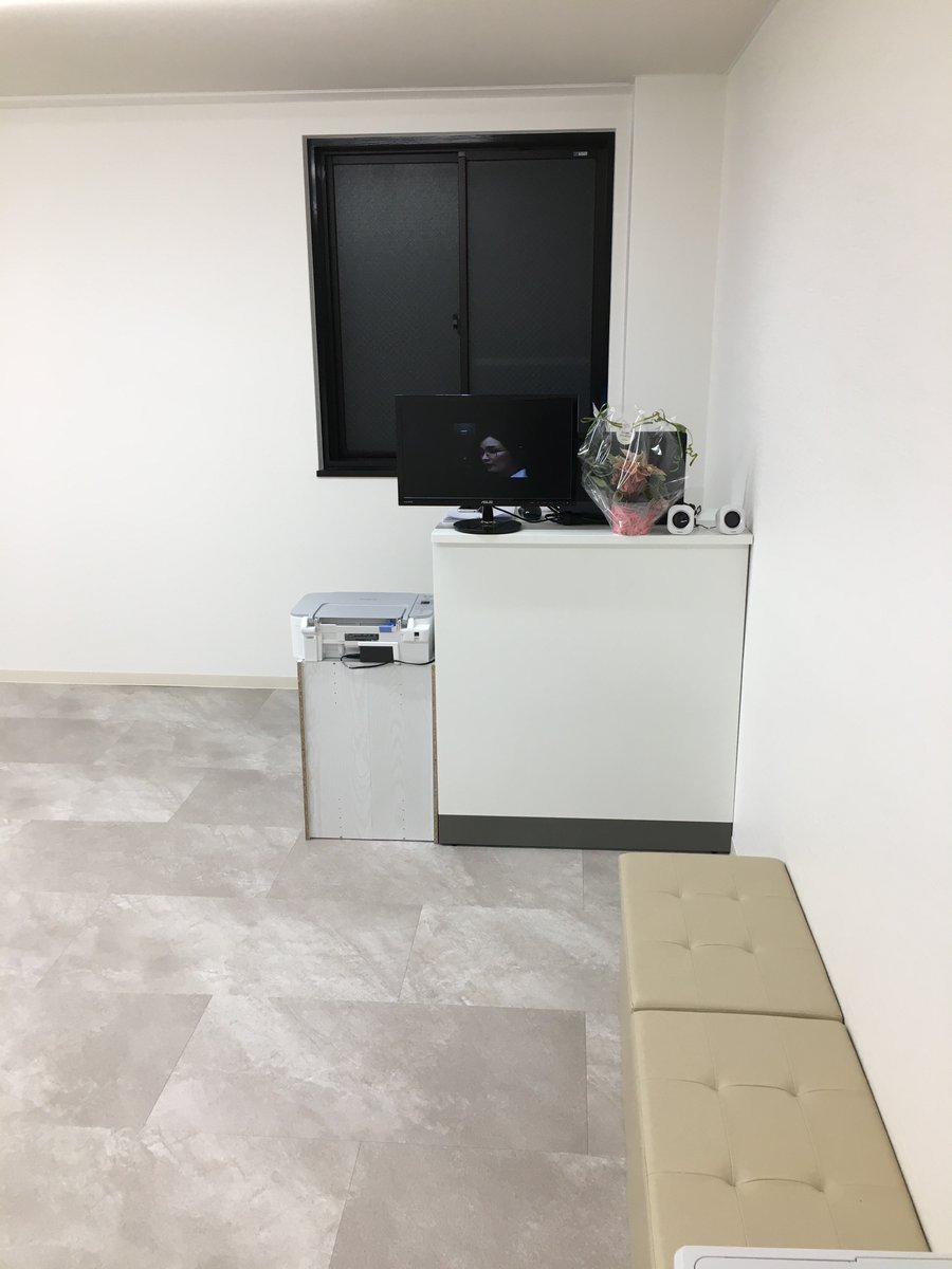SihroKumaKorean's tweet photo. 茨木市韓国語教室－しろくま韓国語教室です。

お一人お一人に合わせたペースで
進められると思います。
個人レッスン１回５００円～２０００円まで！
お気軽にお問い合わせください。

#茨木市韓国語教室,#安い韓国語教室,#高槻市韓国語教室,#韓国旅行,#韓国語, #韓国旅行,#韓国グルメ,#韓国の食べ物 https://t.co/nZFF39FeW5