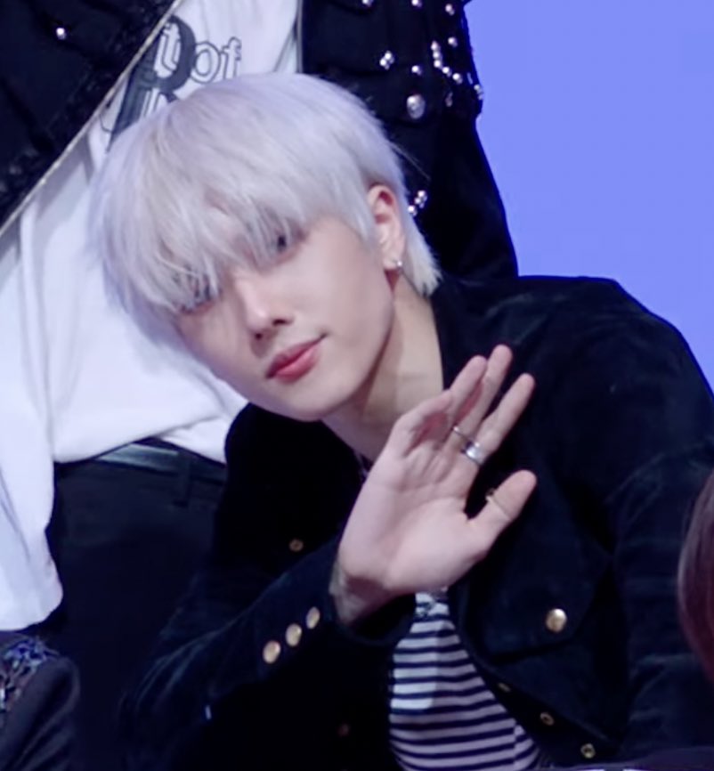 미유 ☁️✨ tweet media