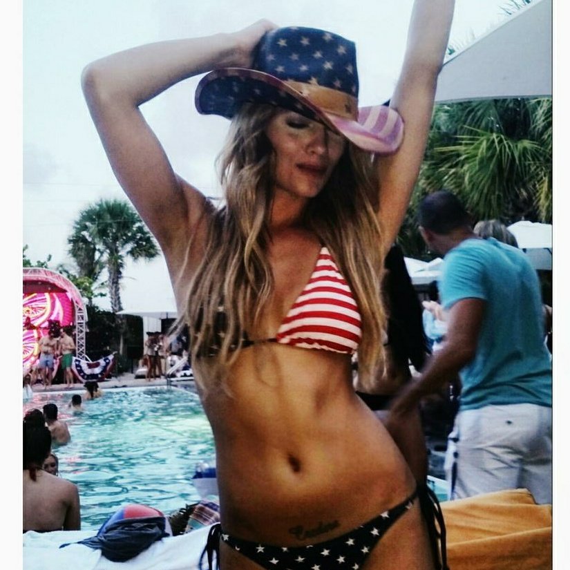 BCharlieee's tweet image. #NewProfilePic