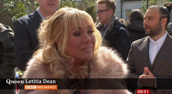 LetitiaDeanFans's tweet photo. We've got a new profile picture & a new glamorous Queen. Happy Monday! X β¨
#LetitiaDean #QueenDean https://t.co/svwKrdM3qn