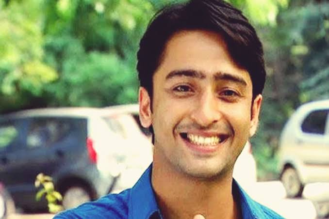 VarshaASNS's tweet photo. Navya my first show of Shaheer
Anant was my crush 
sweet, charming, naughty but responsible,sensible and his love for his family and Navya was so overwhelming 
this show and Anant will always be close to my heart
ANANT THE OG 
11 YEARS OF NAVYA

#11YearsOfAnant #ShaheerSheikh https://t.co/VsWYNAKTjE