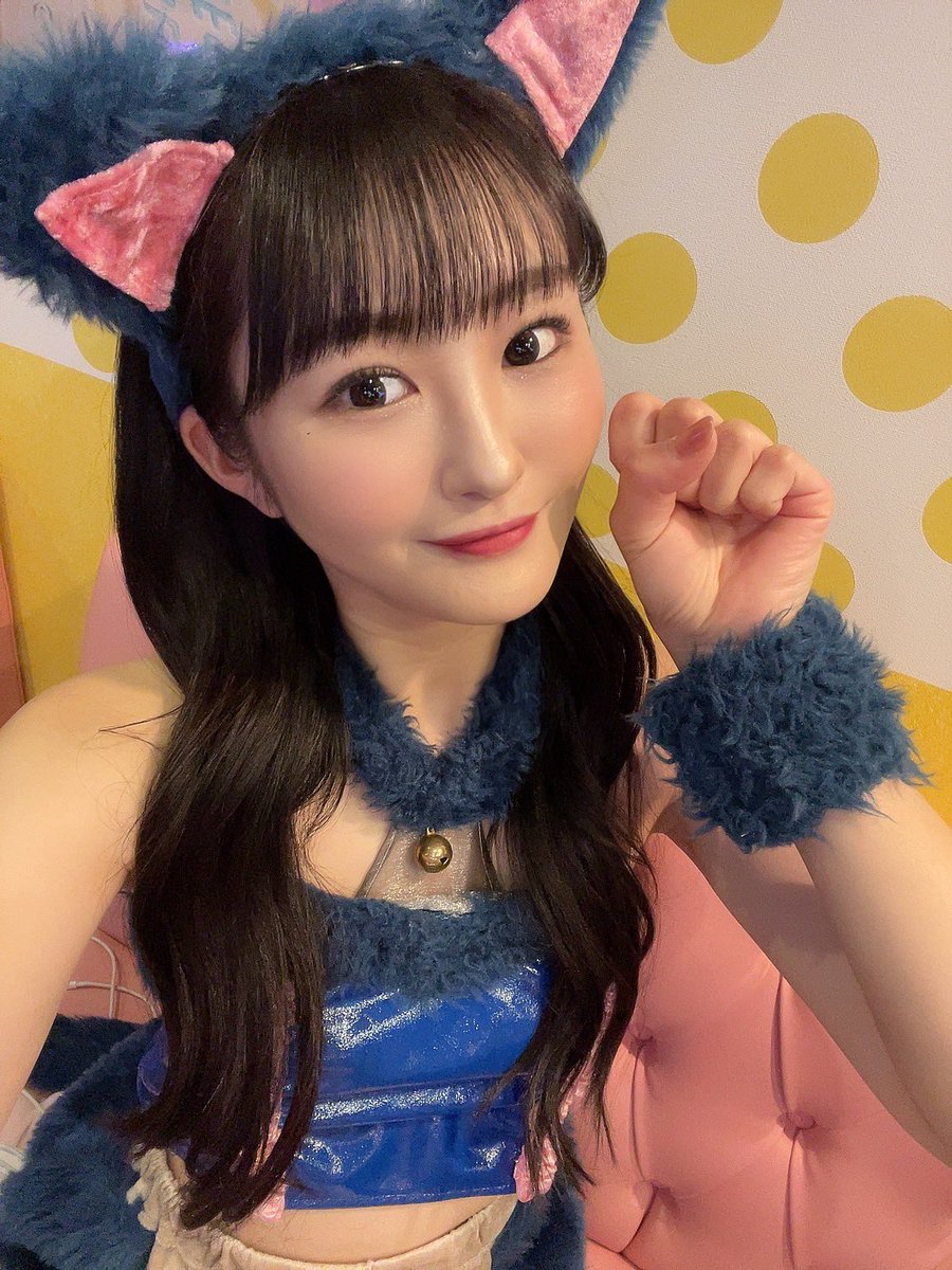 renapyon_udon's tweet photo. 昨日のNMBの特別公演でかまいたちさんがあにまるふぁ〜むの話してくれたの😳！？
NMB卒業してもかまいたちさんうどんの魔法かかりっぱなしだったのか🍜✨
次はあにまるの魔法にかかってください🐰🪄💓
卒業してもれなぴょんのお話ししてくれて嬉しい🥰
ありがとーうどんです🍜✨
🐰 @animalfarm_1218 https://t.co/MBbOP3XLW2