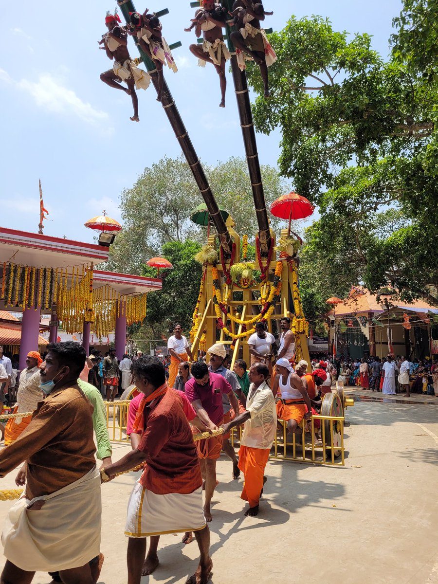 ajay_prasanth's tweet photo. Kollemcode Thookkam🥰- Pride Festival for the People of South.Proud to be part of this mega event. Lifetime Acheivement Indeed.💗💯 #kollemcodethookkam #kollemcodethookkam2022 #kollemcodeamma #AK61 @iamrajesh_sct @MarthandamMeme2 @AkTeamOnline @rameshlaus https://t.co/wavdLvBuHI