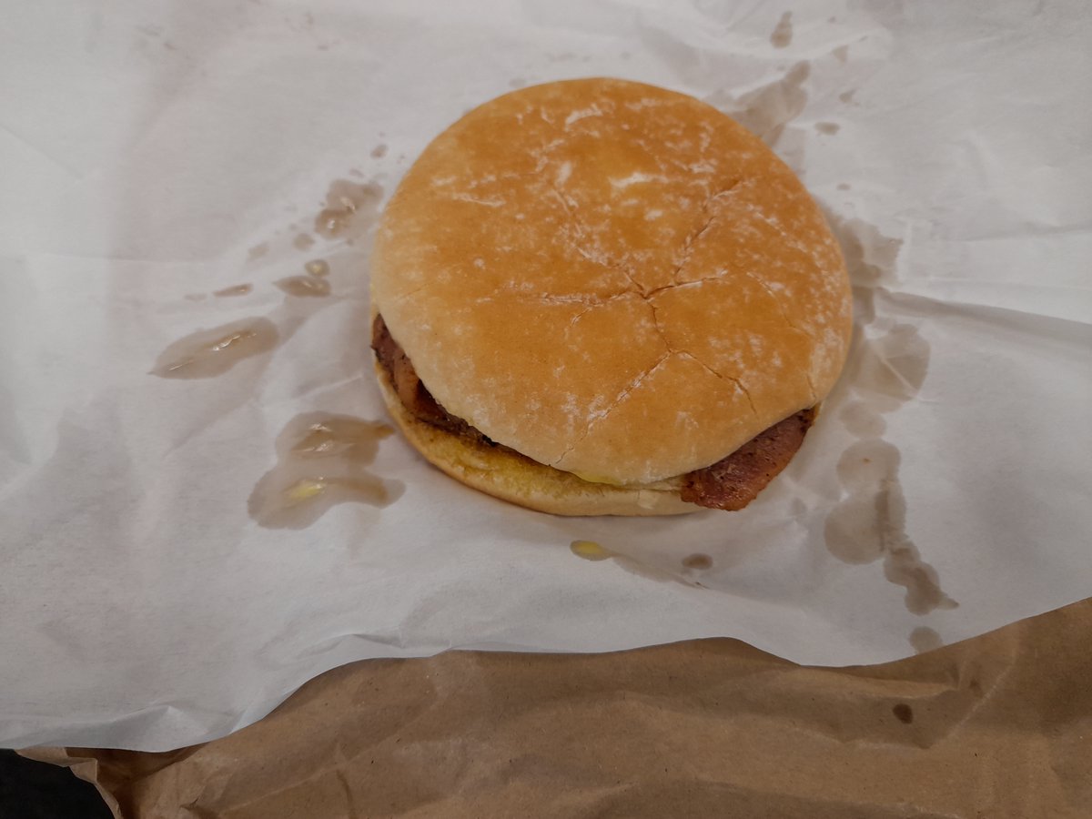 ActLuke's tweet photo. To celebrate the new Jobs Growth Wales+ contract, the learners at Bridgend @acttrainingltd have been enjoying a Breakfast treat #acttraining #breakfast #newbeginnings https://t.co/41iJmN50Ka
