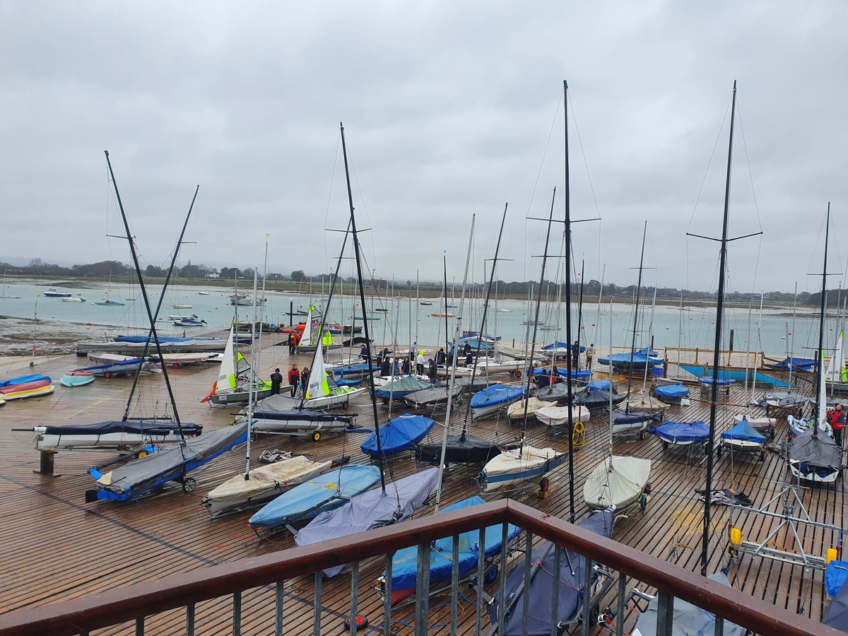 A massive well done to the 7x Fevas and 7x 420s that have come to the Club today for training despite the miserable weather.

☔⛵

#Sailing #Sailingclub #ISC #Itchenor #Itchenorsailingclub #RSFeva #Feva #Int420Class #Chichester #ChichesterHarbour