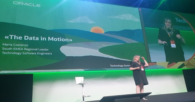 #Oracle #Technology Summit: #cloud e dati per la trasformazione digitale del Paese: il reportage dell'evento con i clienti Oracle su Edge9 <a href="/hwupgrade/">Hardware Upgrade</a> bit.ly/3LFWruc