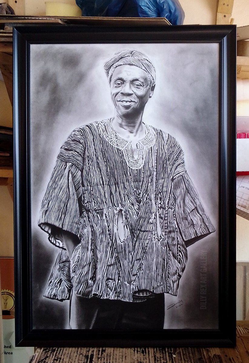 Pencil portrait drawing
20" x 30"
Charcoal pencil on chromo
Commissioned by <a href="/DrGaitu/">Dr Abraham Gaitu</a> 
#drawing #art #artist #ArtistOnTwitter #artwork