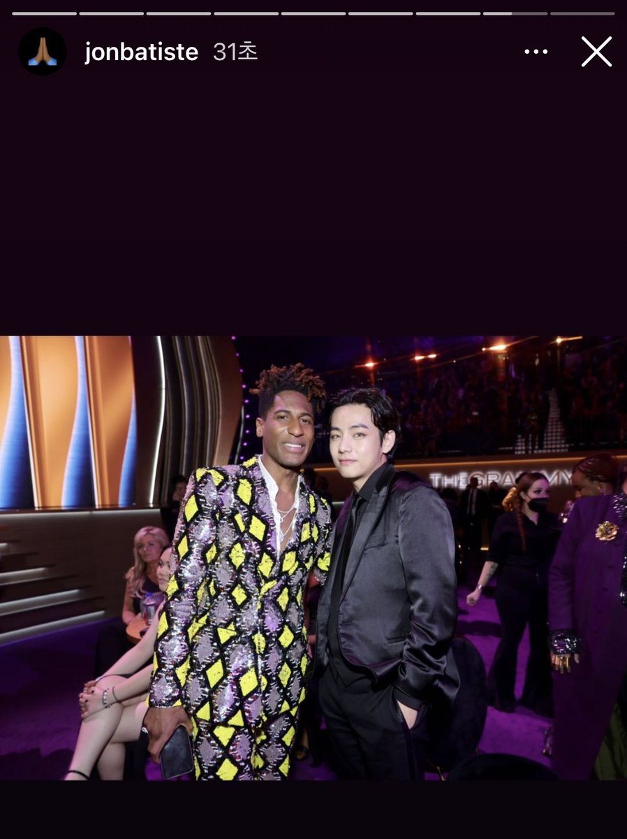 Taehyungimpact's tweet photo. Grammy award winner &amp; renowned jazz musician Jon Batiste posted pictures of him and kim taehyung at the Grammys via his Instagram story 😭 they finally met, please this is so precious. They hugged each other https://t.co/p2AtbNnrex