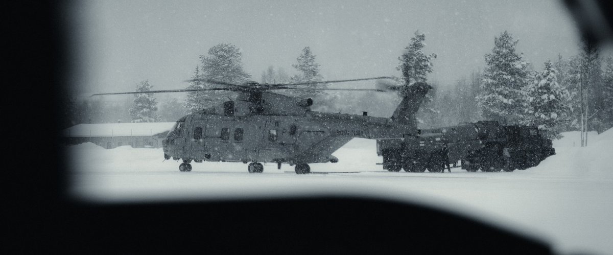 Merlin Mondays ❄️ 
#acrossallboundaries #845nas #royalnavy