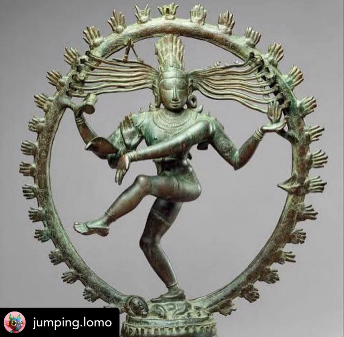 WackyGods's tweet photo. 🤔Have you checked the “ Shiva as Lord of Dance” at The Metropolitan Museum of Art?

👹This brilliant art piece is the inspiration of our Wacky God🎤LIL SHIVA🎙

👇Join our discord server for more background story of #WackyGods 

https://t.co/b46bOVC2CW https://t.co/YRleBVquFK