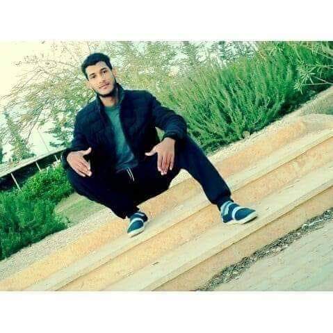 rrrr7rt's tweet photo. #صورة_ملف_شخصي_جديدة https://t.co/jlZjoxh819
