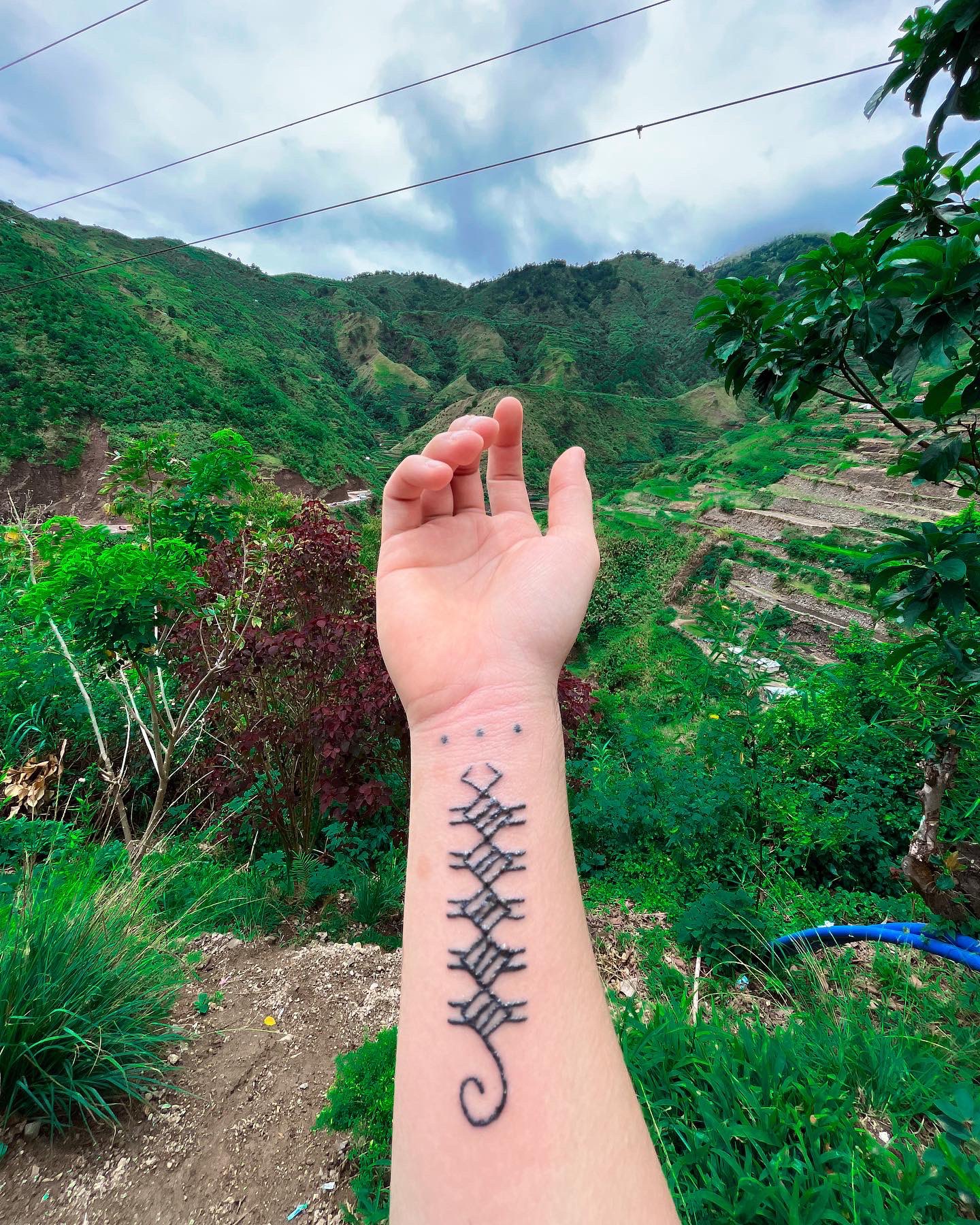 John ✨ on X: "Got Inked by the Legendary Apo Whang Od. #Buscalan #ApoWhangOd #Tattoo https://t.co/fXIpCDlUyE" / X