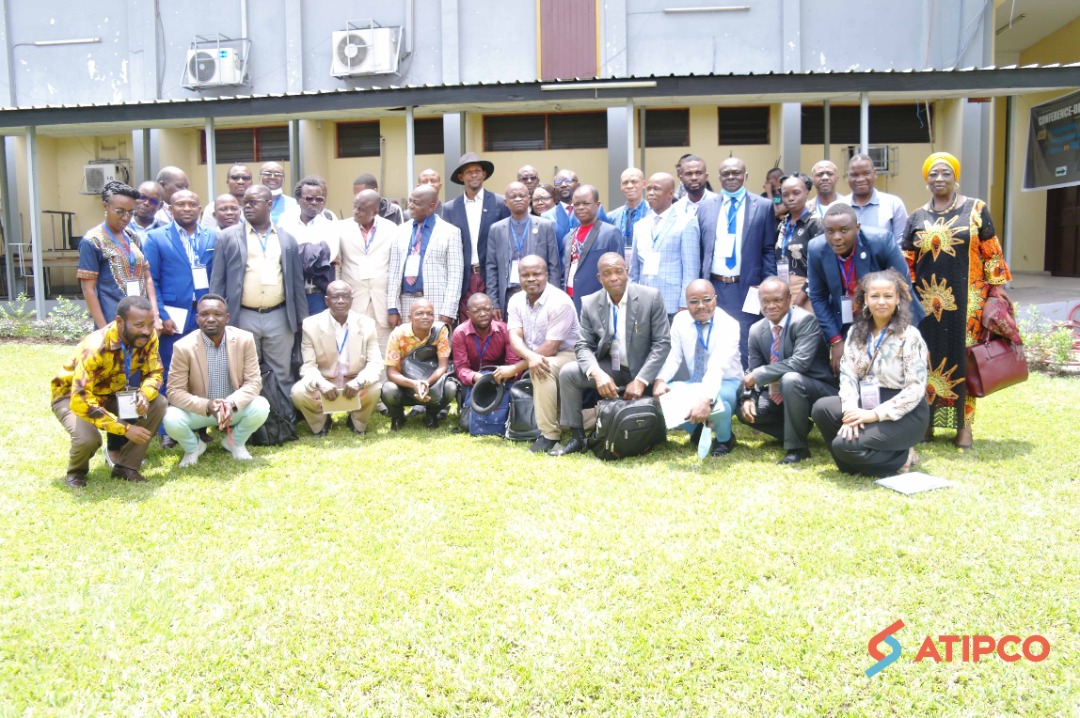 atipcongo's tweet photo. Photo de famille de l'AG du 2 avril 2022 https://t.co/VY2bVgRgtL