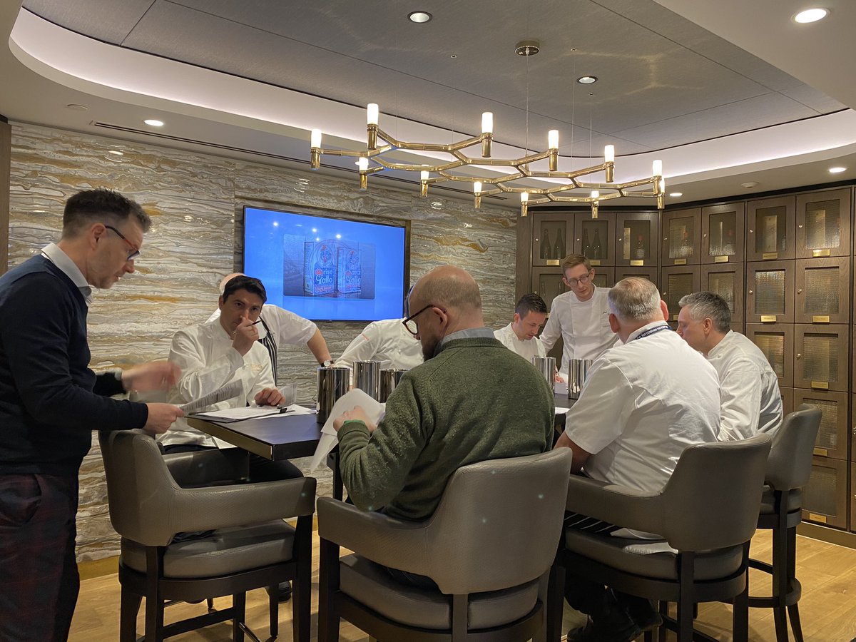 Young Risotto Chef tweet media