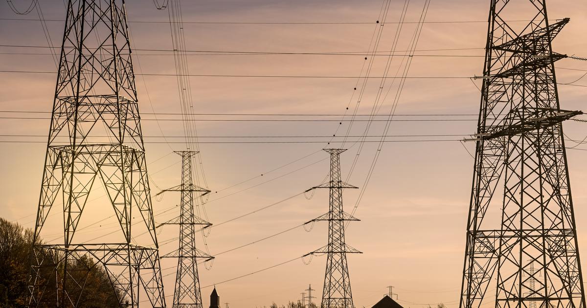 EnergiesFR's tweet photo. ⚡ #Énergie News - 04/04/2022
La vague de #froid de ces derniers jours pousse la demande en énergie et oblige #RTE à activer le signal #Ecowatt en orange 🟠📈
Lire 👉 https://t.co/sSVuyBZUA6

#EnergiesFrance #Newsoftheday #nucléaire #france #électricité #chauffage #lumière https://t.co/xllZFNHxt0