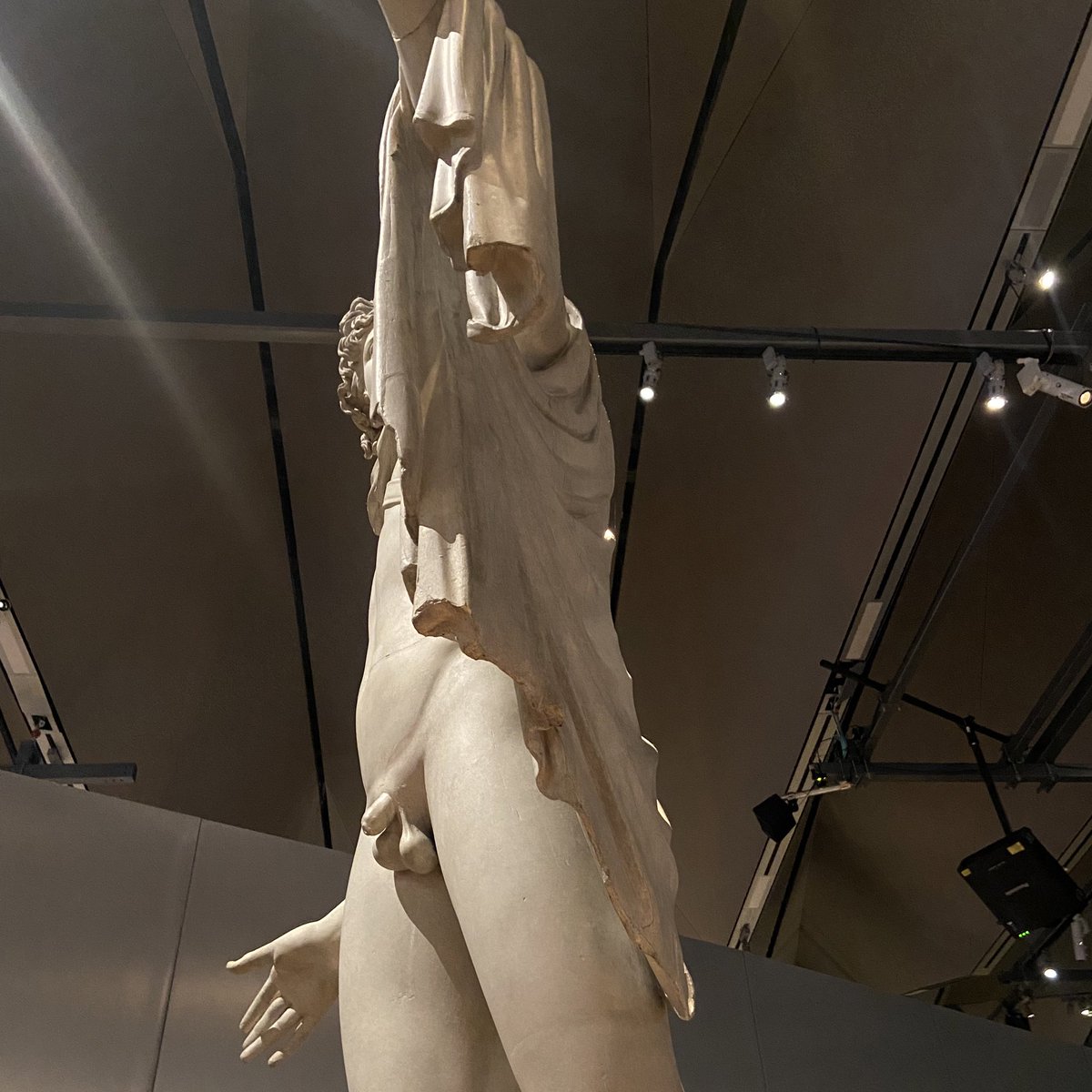 bethangcarrick's tweet photo. The @V_and_A ‘s Masculinities exhibition succinctly explored a touchy subject. It was a luxury to see each item: from classical sculptures to fashion pamphlets to Gaultier tailoring to Bimini’s finale dress.. Just wish there was more film and movement to draw it all together. https://t.co/3aaMXUkW1E