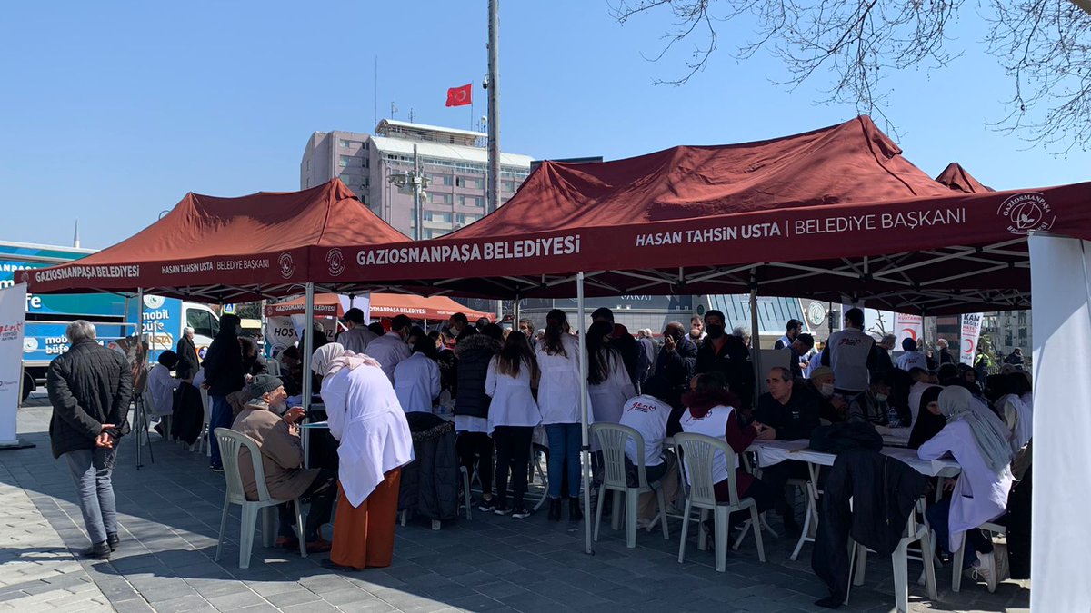 Yeryüzüne sağlık olsun! 🩺

Sağlık Sokağı projesinde sıra İstanbul ekiplerimizde! Atlas, İstinye, İstanbul Aydın, ve Cerrahpaşa Üniversiteleri Genç YYD topluluklarımızla beraber Gaziosmanpaşa Meydanı'ndaydık.