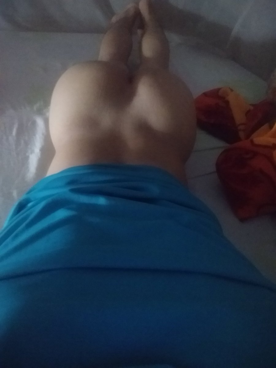 Bo48998107's tweet photo. Cần người đè lên https://t.co/P5RD7OOrRm
