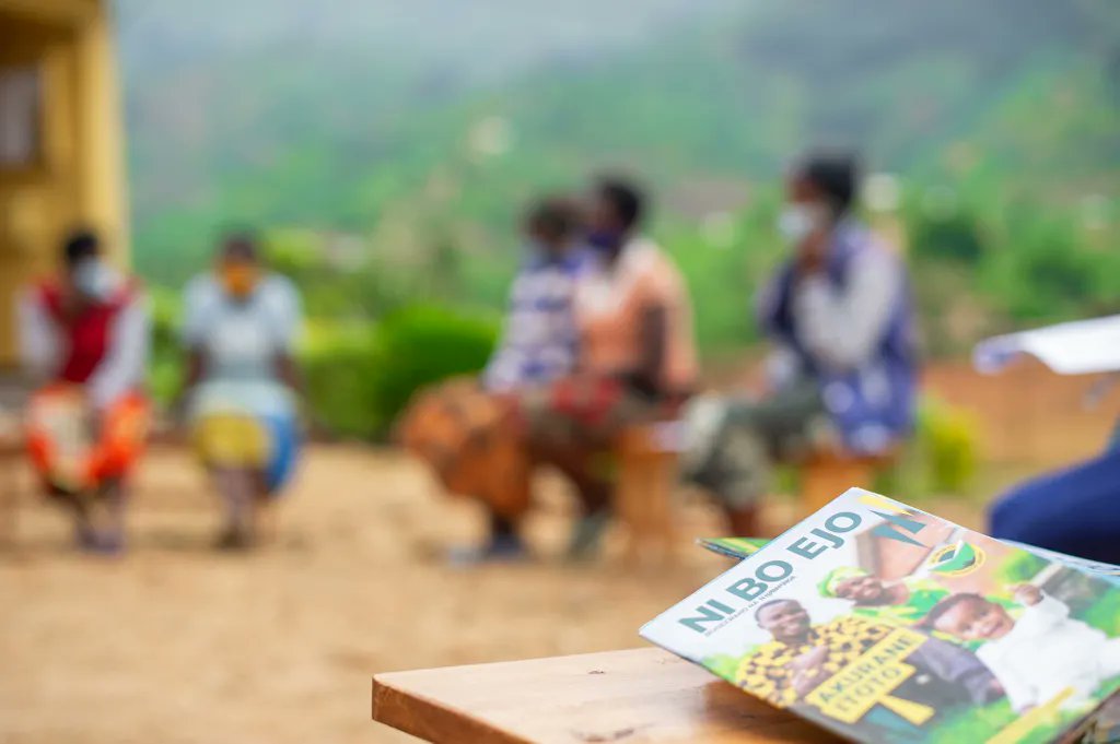 Teen mums face barriers with accessing health services &amp; information. 

That's why we're working closely with teen mums who are part of our #NiNyampinga clubs to deliver content and ensure they can access important information on vaccines, nutrition, education and more!