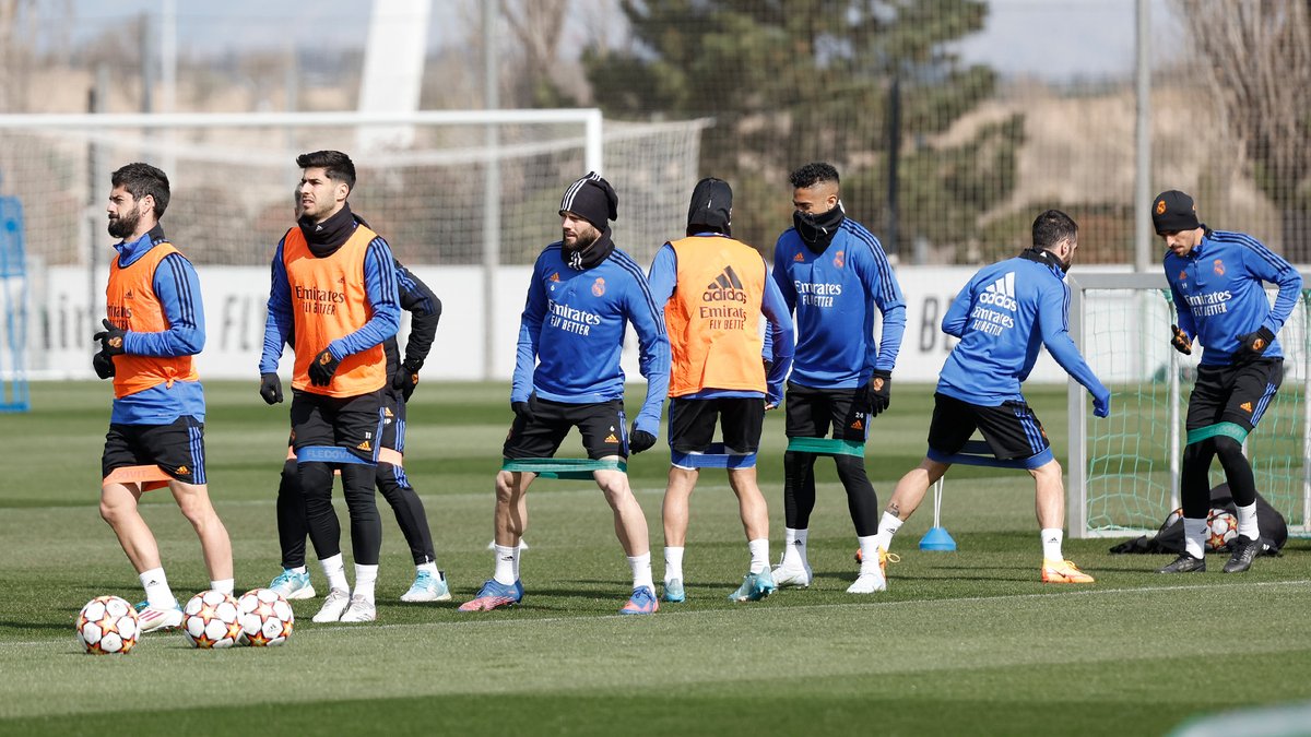 Real Madrid C.F. 🇫🇷 tweet media