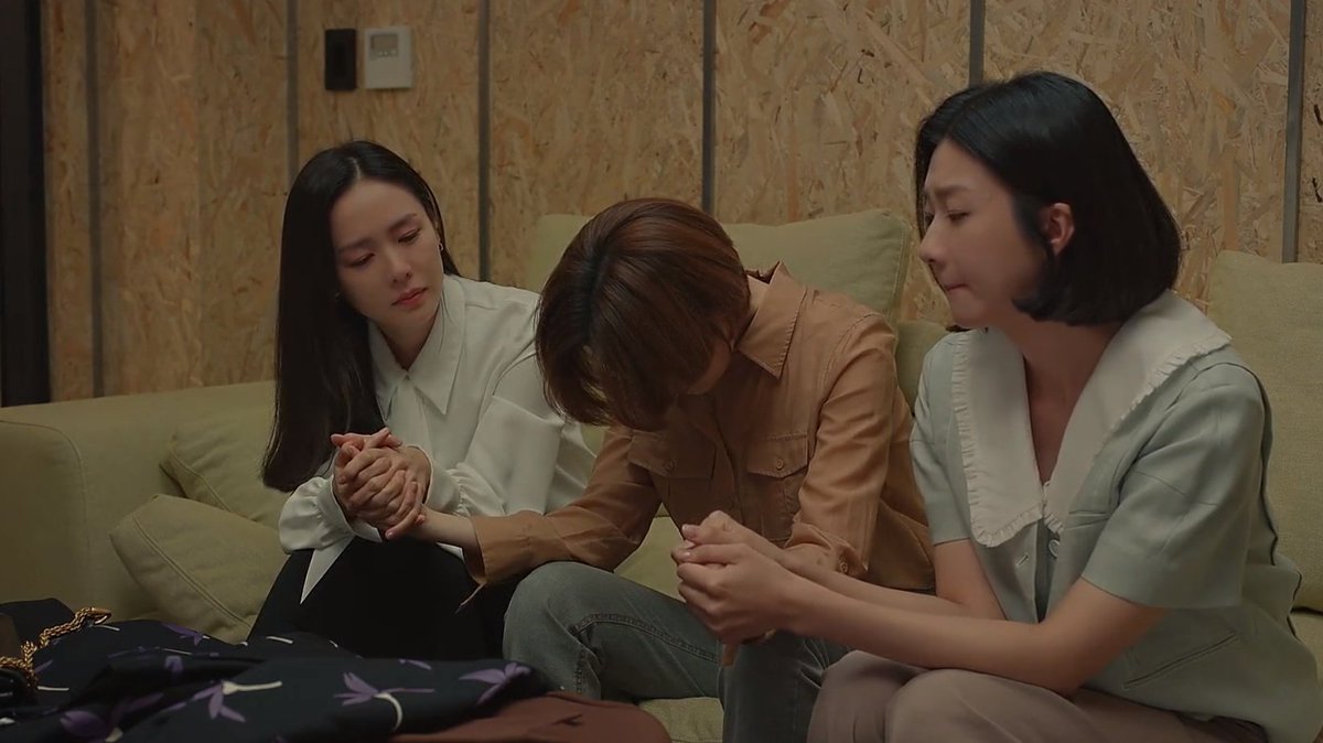 dearestsonghwa's tweet photo. "ThirtyNine is my comfort drama."

The drama: 🥹😭
#ThirtyNineFinale #ThirtyNine #JeonMido #SonYeJin #kimjihyun https://t.co/s7sSi2oWwi