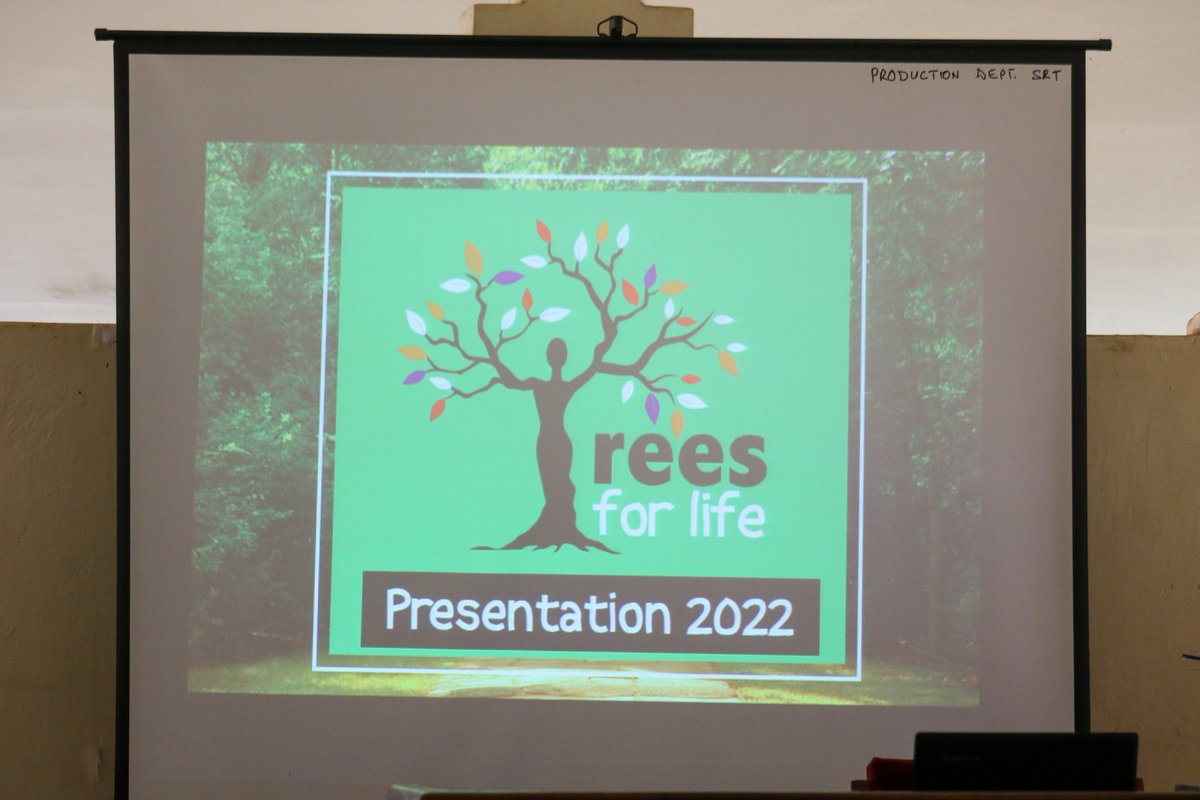 misstourismteso's tweet photo. SOROTI DISTRICT 'TREES FOR LIFE' PRESENTATION  

This morning @misstourismteso and @JenaHerbals were given an opportunity to  present to Soroti District Local Government HODs and subcounty chiefs. https://t.co/kOcFUg2ydp