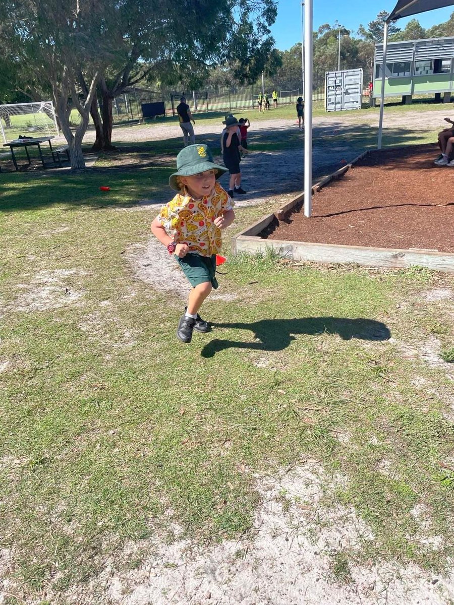 fernbayps's tweet photo. Perfect weather conditions for the FBPS Cross Country Carnival and Fun Run. Well done to all our runners today. Thanks to Mrs Clark and Mrs Brind for their organisation. #sportatfernbay #LoveWhereYouLearn https://t.co/NWTkOeNyjZ