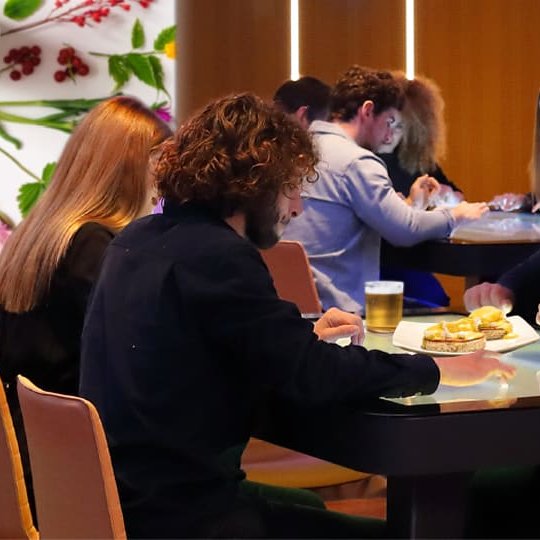 DigaliX's tweet photo. ¿Conoces nuestras soluciones para hostelería? https://t.co/GASwACGui3
#horeca #hoteles #restaurante #xtable https://t.co/L6Yy1n2JJl