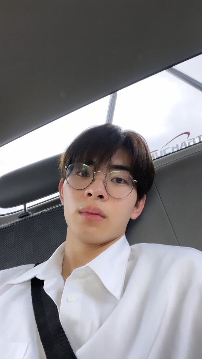 yoontons_fsp's tweet photo. 2022.04.04 | mytonsrn IGs update 🎞️

– คนสวยข๋าาา🫣

#mytonsrn 
#ต้นรักของศรัณญ์ https://t.co/T3RlRPjKz9