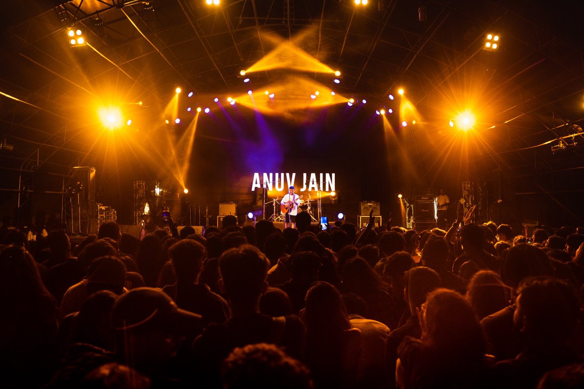 AnuvJain's tweet photo. Guwahati, Assam (2.4.22) at The Bloomverse Music Festival 🌞🌈🫰🏻 https://t.co/pm8Oc0R8Jc