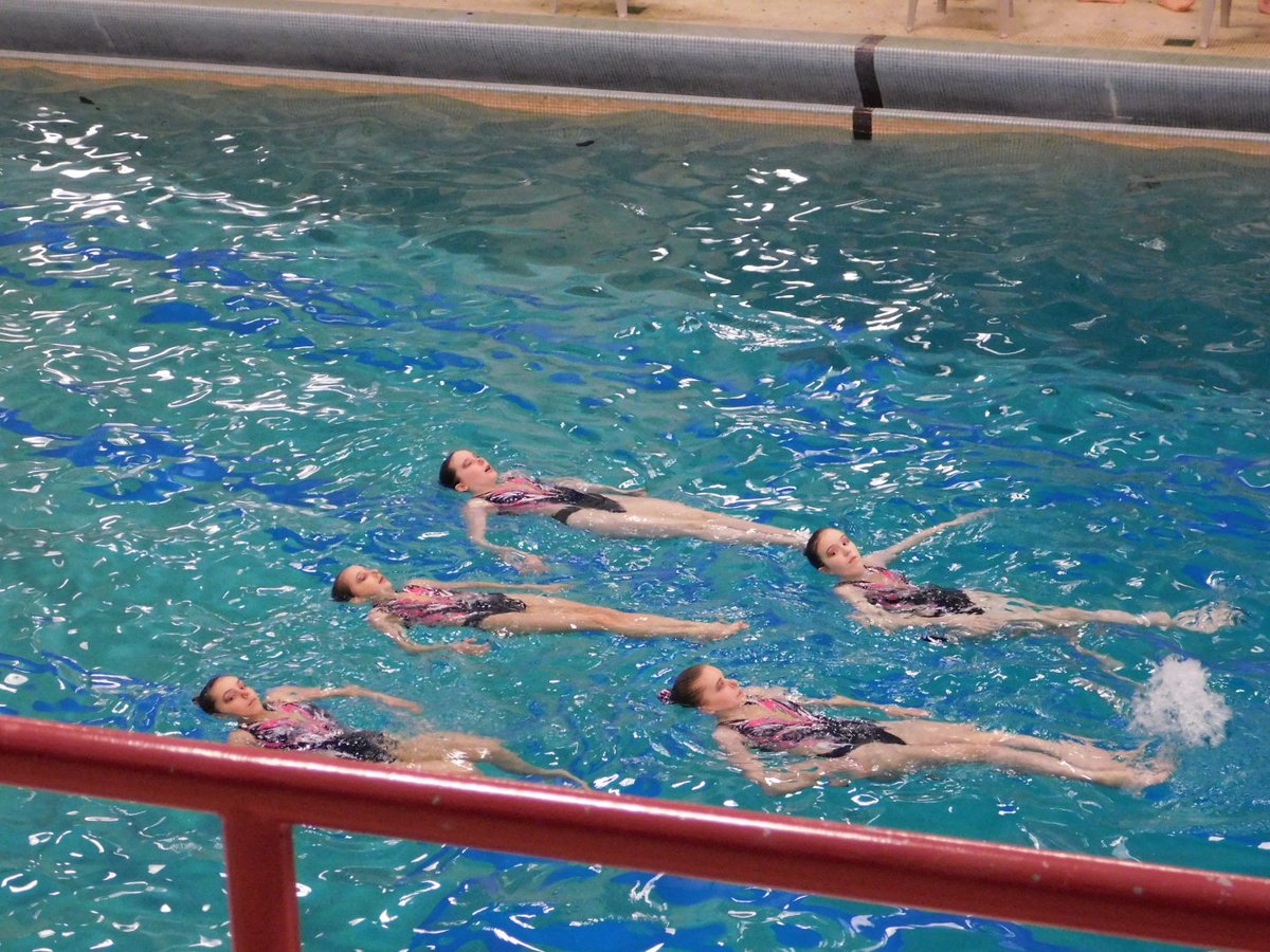 dpittsd's tweet photo. @FRJHschool congrats to Mia Fradsham for placing 1st in her solo, 6th in figures, and to her CBS Silhouettes Synchronized Swimming team for placing 4th in team at Provicials! https://t.co/1FcdN0xFgR