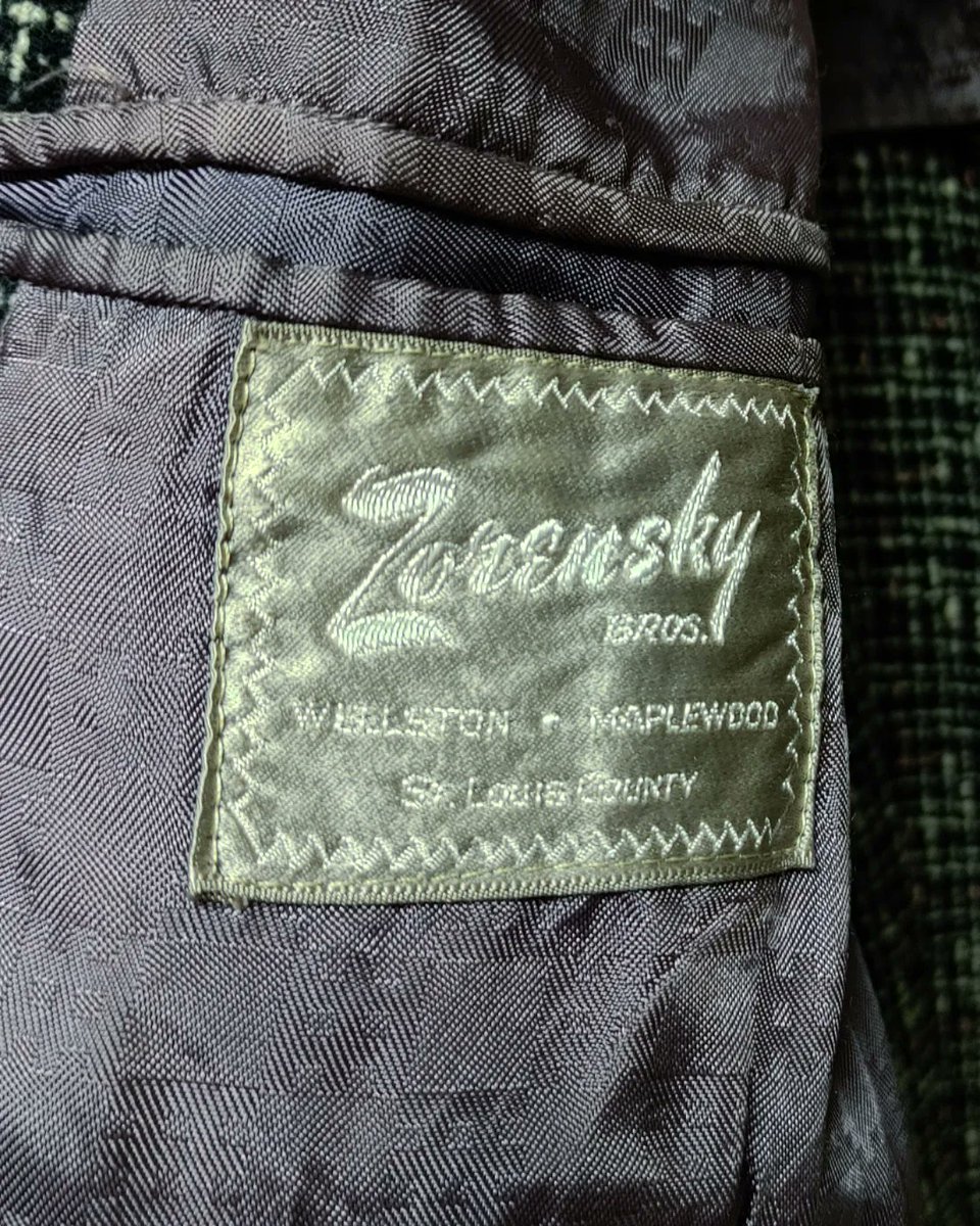 YosukeFunabashi's tweet photo. Vintage 1950s Zorensky Fleck Wool Jacket!
#706union
#50sstyleclothing
#vintageclothing
#elvisstyle
#hollywoodjacket
#fleckjacket
#warpandwoof
#midcentury
#fleckpattern
#blackandpink
#elvispresley https://t.co/dti8mP7YT7