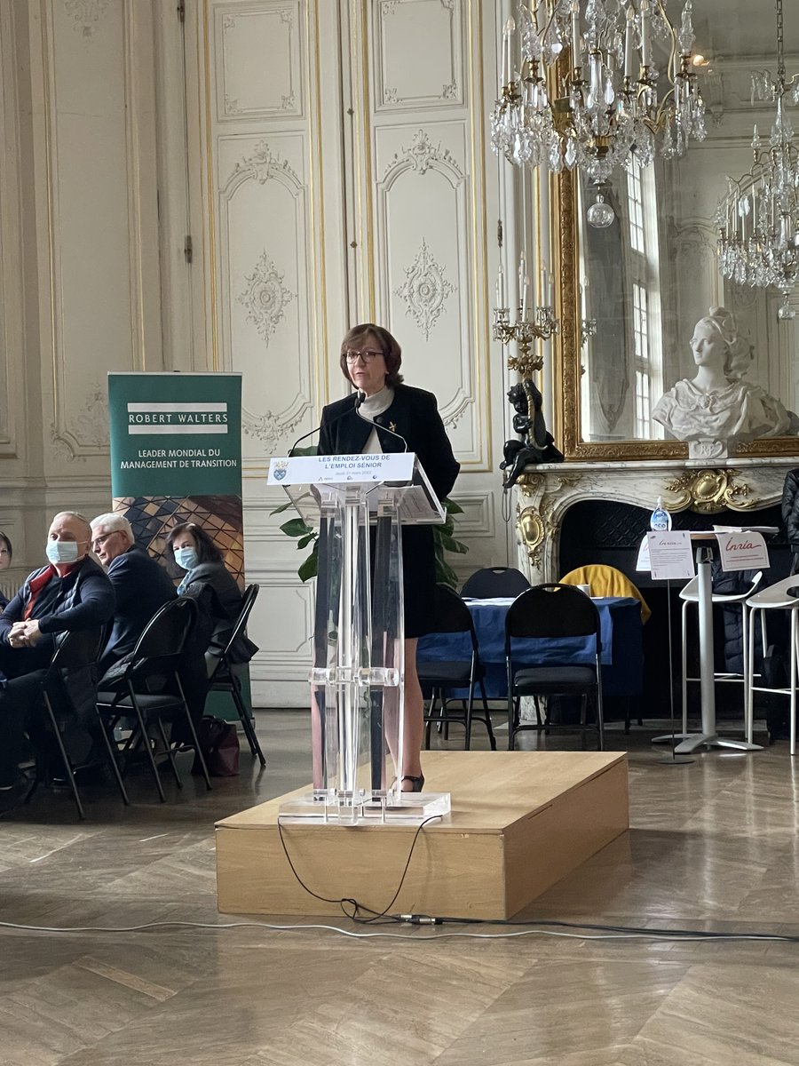 📢Le MEDEF Yvelines s’est mobilisé pour l’emploi des #séniors, le jeudi 31 mars 2022 à l’hôtel de Ville de Versailles pour le nouveau forum de l’#emploi destiné aux candidats séniors.