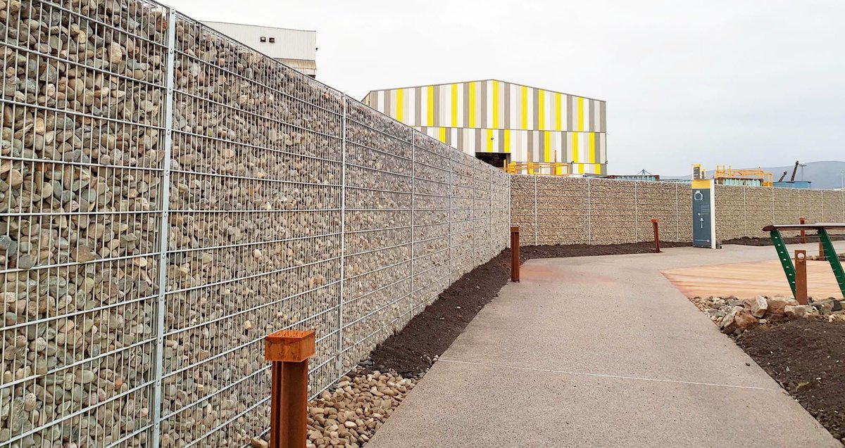 CLD_Fencing's tweet photo. Want to see fencing in a new light?
Give this article a read to find out more about our decorative fencing systems: https://t.co/itJBrHop8v
#physicalsecurity #securitynews #decorative #fencing #decorativefencing #fences #meshfencing #securityfencing #wavetop #stonefence #metal https://t.co/hDg4DlS48n