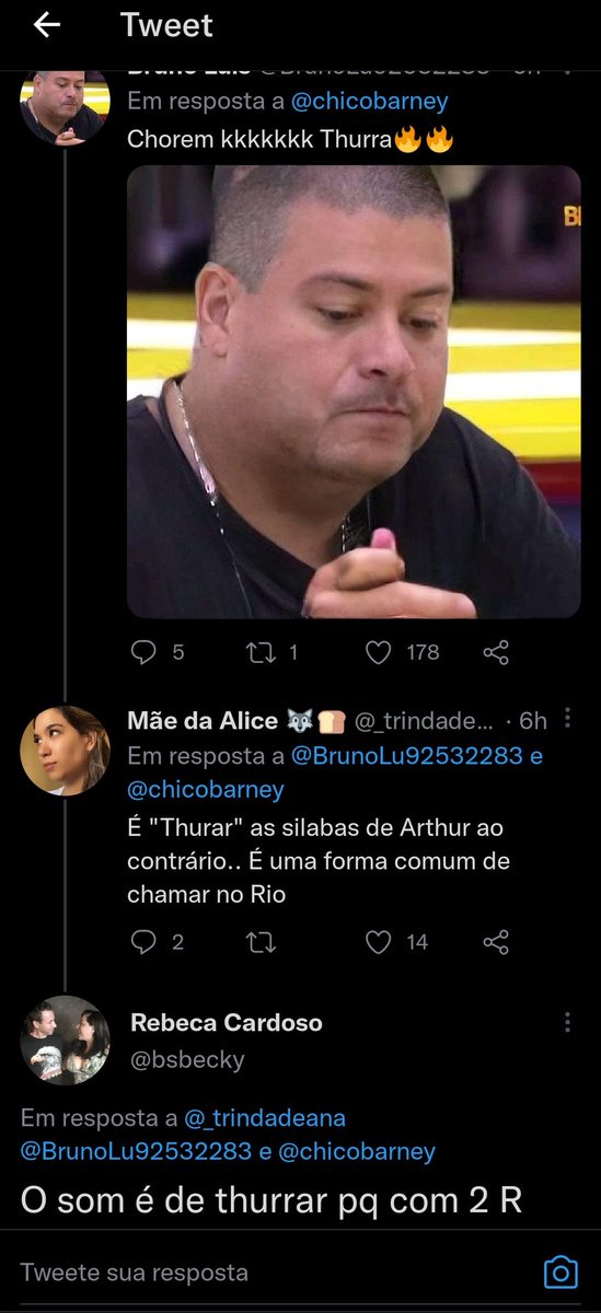 naosalvo's tweet photo. Eu simplesmente não entendi nada dessa conversa. Algum fluente pode me explicar? Do you speak samba? https://t.co/rgtzDomZTv