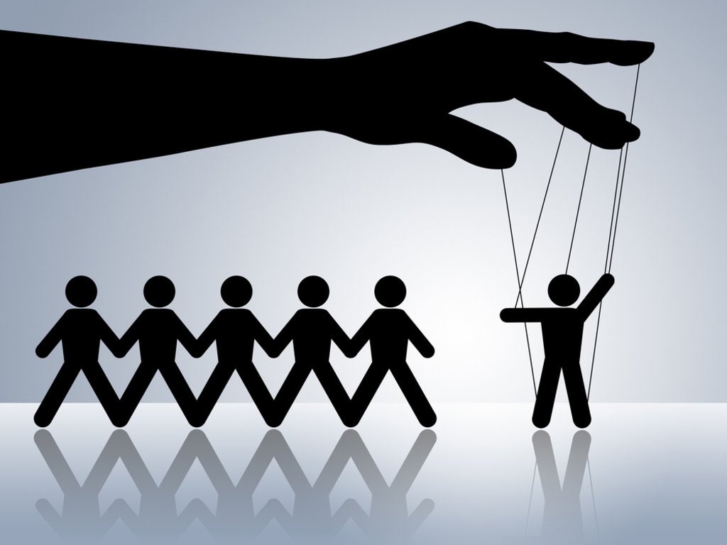 #Лукашевич: Украинские 🇺🇦 посольства за рубежом продолжают вербовать иностранных граждан для участия в боевых действиях. Это нарушение Венской конвенции о дипломатических сношениях, которая запрещает использовать диппредставительства в таких целях