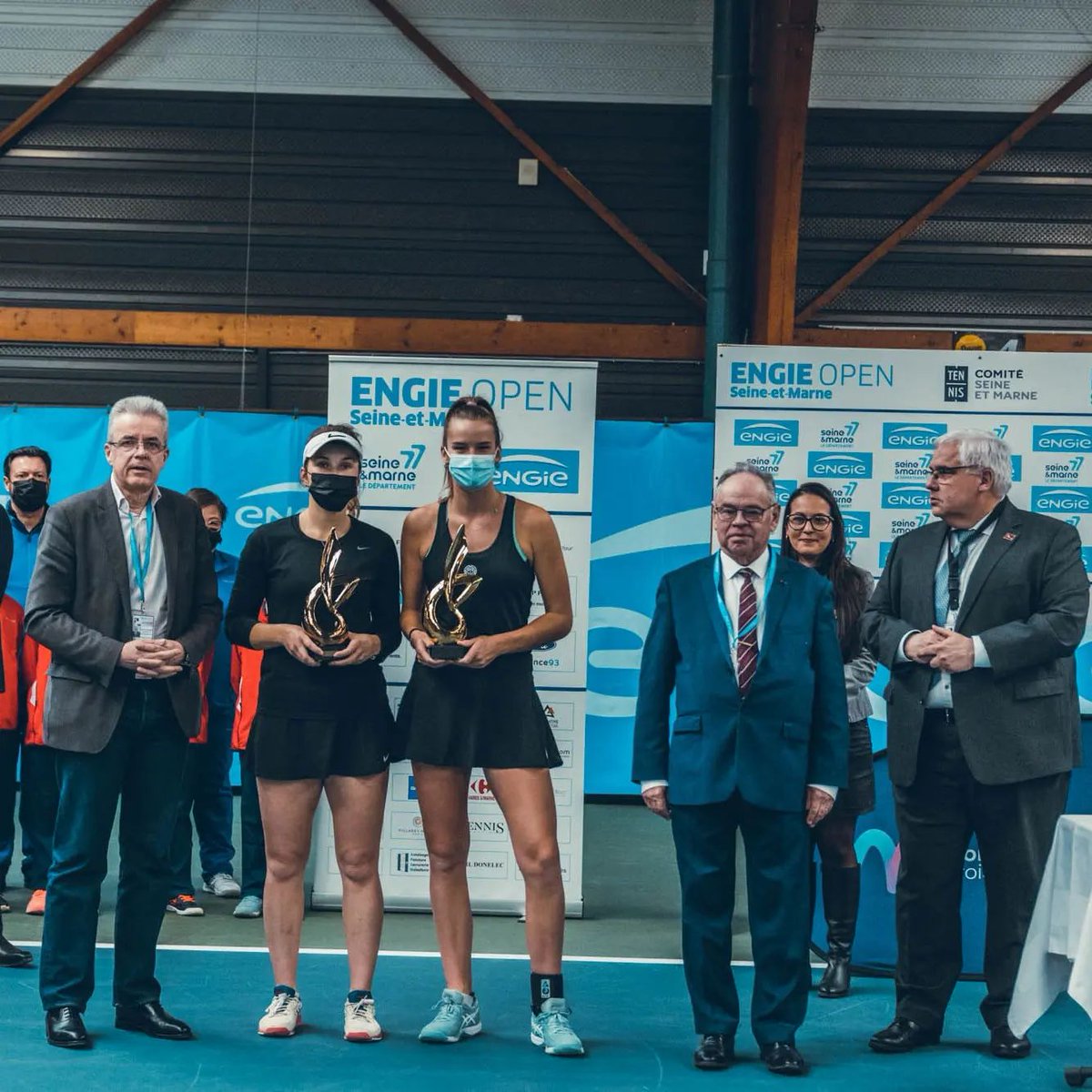 TennisMagazine1's tweet photo. @engieopen77 Le double a été remporté par la paire Haverlag (NL) / Mikulskyte (LIT) contre Sofya Lansere (RUS) et Oksana Selekhmeteva (RUS), 6/4 6/2 🏆

© Engie Open 77 https://t.co/qfITiJF8aY