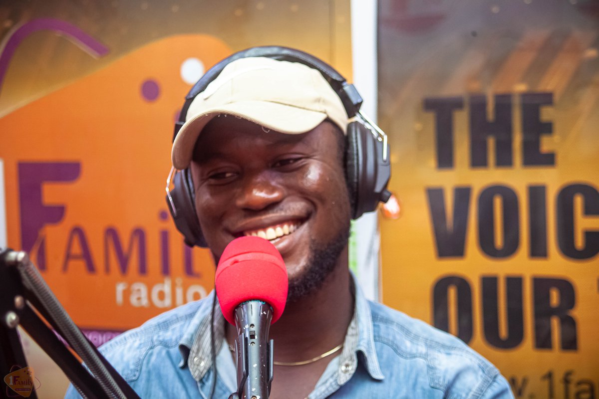 1familyradio's tweet photo. #1F_Splash with @Gabzgh on #1Familyradio.
#guest WAS @JayJaykofi
#Sarkodie #blacko https://t.co/lXoVAtLiTY