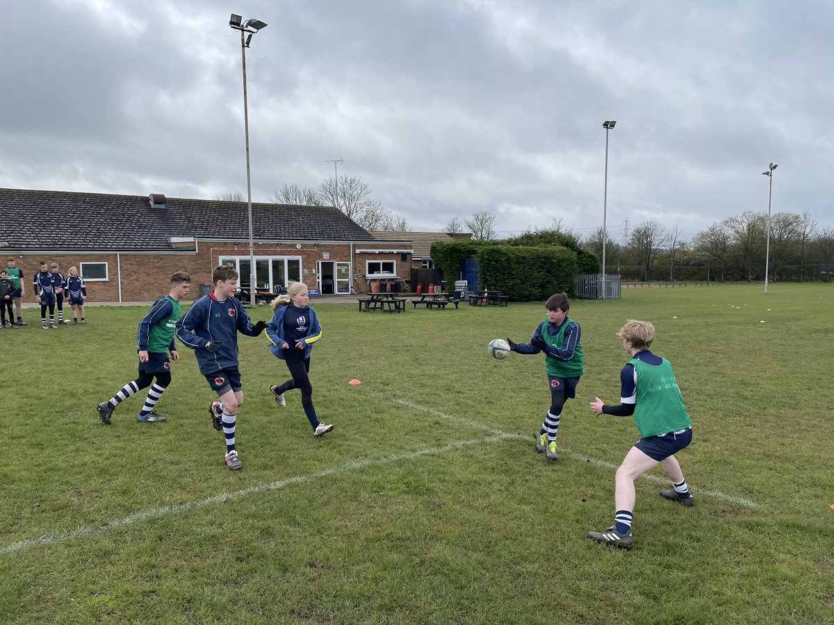 SaintsComm's tweet photo. EASTER CAMPS ARE UNDERWAY 🐣🏉

We’re starting Week 1 off today with 1 Day Camps @buzzardrugby and @OundleRugby, with over 100 players across both courses 🙌🏻

Lots of quick hands on show this morning over in Leighton Buzzard! 🤗 https://t.co/mYa8pBXDWq