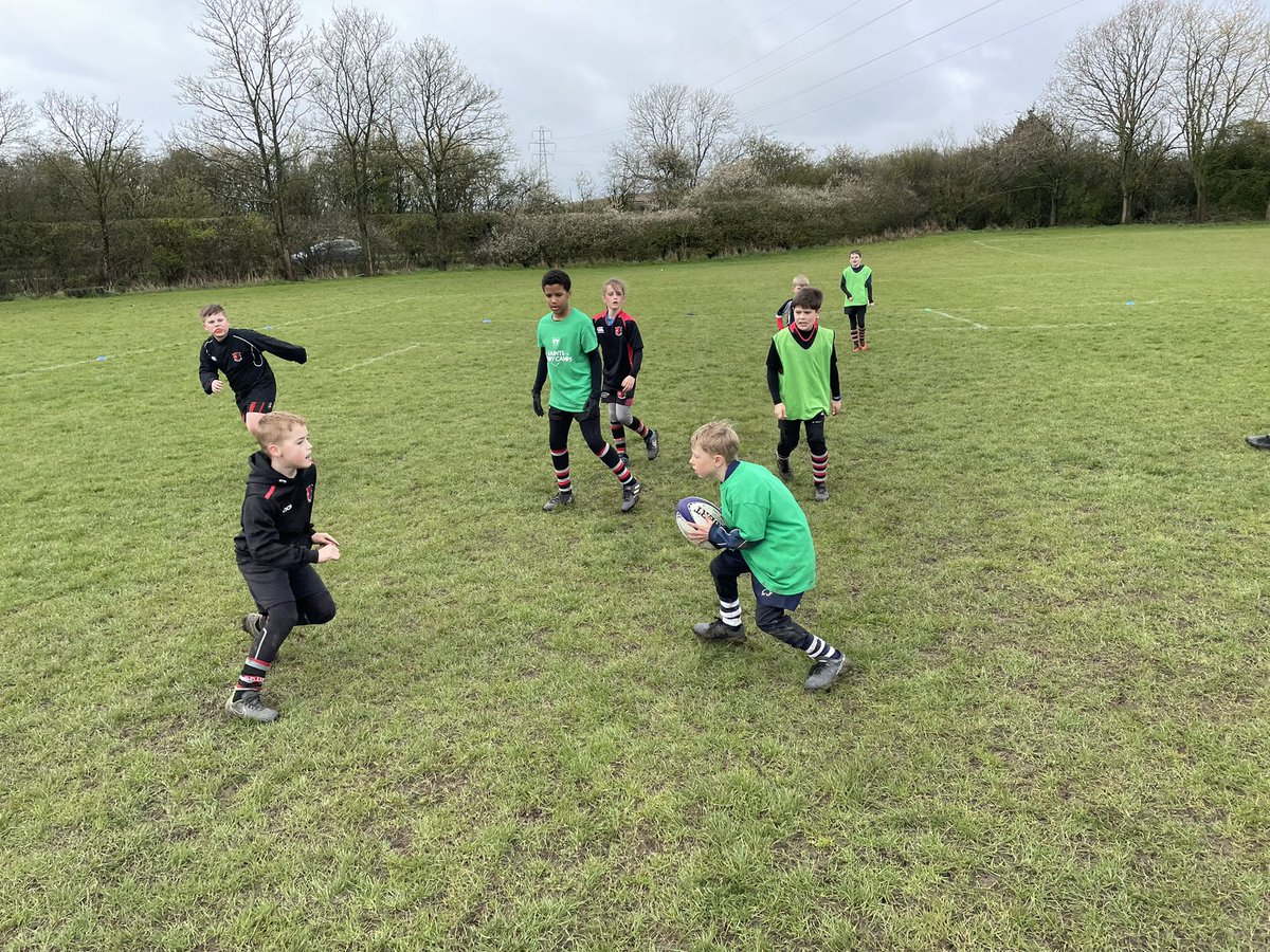 EASTER CAMPS ARE UNDERWAY 🐣🏉

We’re starting Week 1 off today with 1 Day Camps <a href="/buzzardrugby/">Leighton Buzzard RFC</a> and <a href="/OundleRugby/">Oundle School Rugby</a>, with over 100 players across both courses 🙌🏻

Lots of quick hands on show this morning over in Leighton Buzzard! 🤗