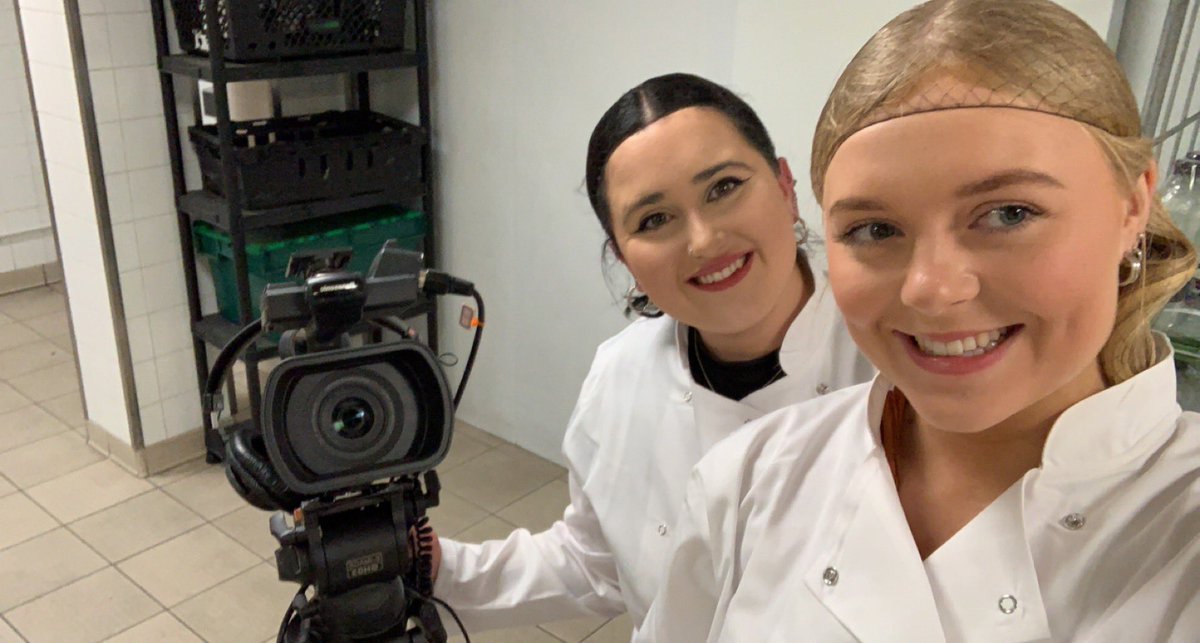 BTS of today’s story - students at Leeds Beckett University are making desserts ‘fit for the Queen’ in time for her Platinum Jubilee, which will then be judged by a panel later on today. #leedshacks
