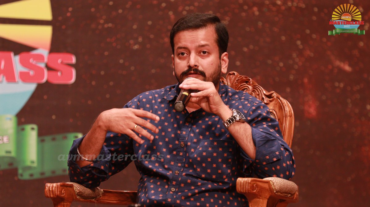 avmmasterclass's tweet photo. DAY 3:
//On-Stage Stories//
Mr. Kaushik recounts his journey from drama to OTT platform. He described the difference in the content and changes in people's taste with these platforms. He explained the nuances of making an OTT series successful.
#avmmasterclass https://t.co/BNOndQDzXH